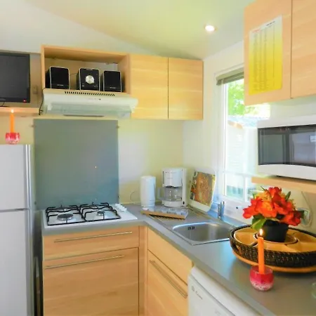 Bungalow Vacances - Riviera Vacances Κάμπινγκ 4*